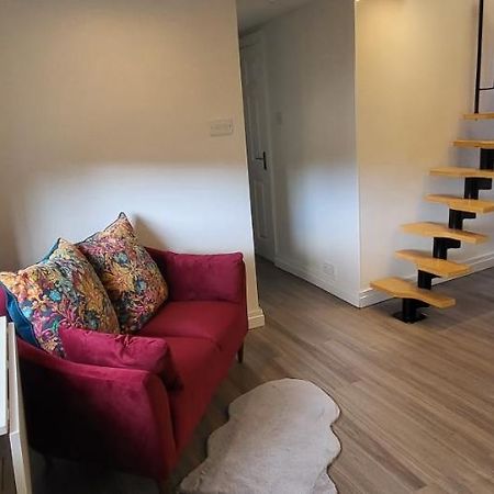 Beautiful Holiday Studio In The Heart Of Rochester Rochester (Kent) Exterior foto